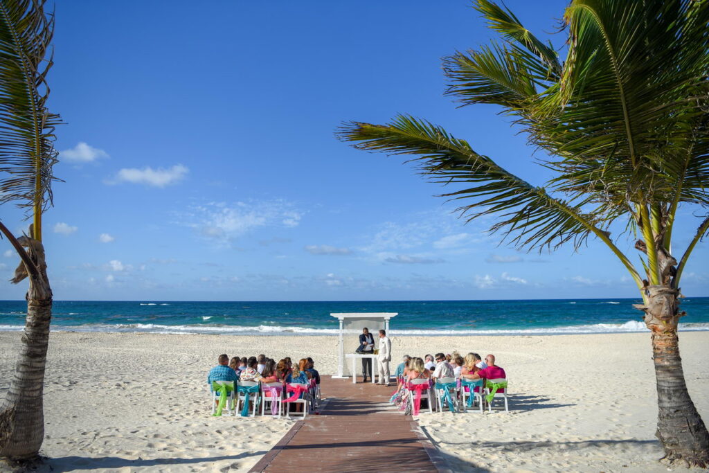 Ipanema Palafitte HR by Punta Cana wedding photographer