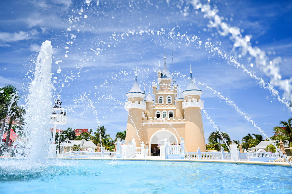 Bahia Principe Fantasia castle by Photo Cine Art