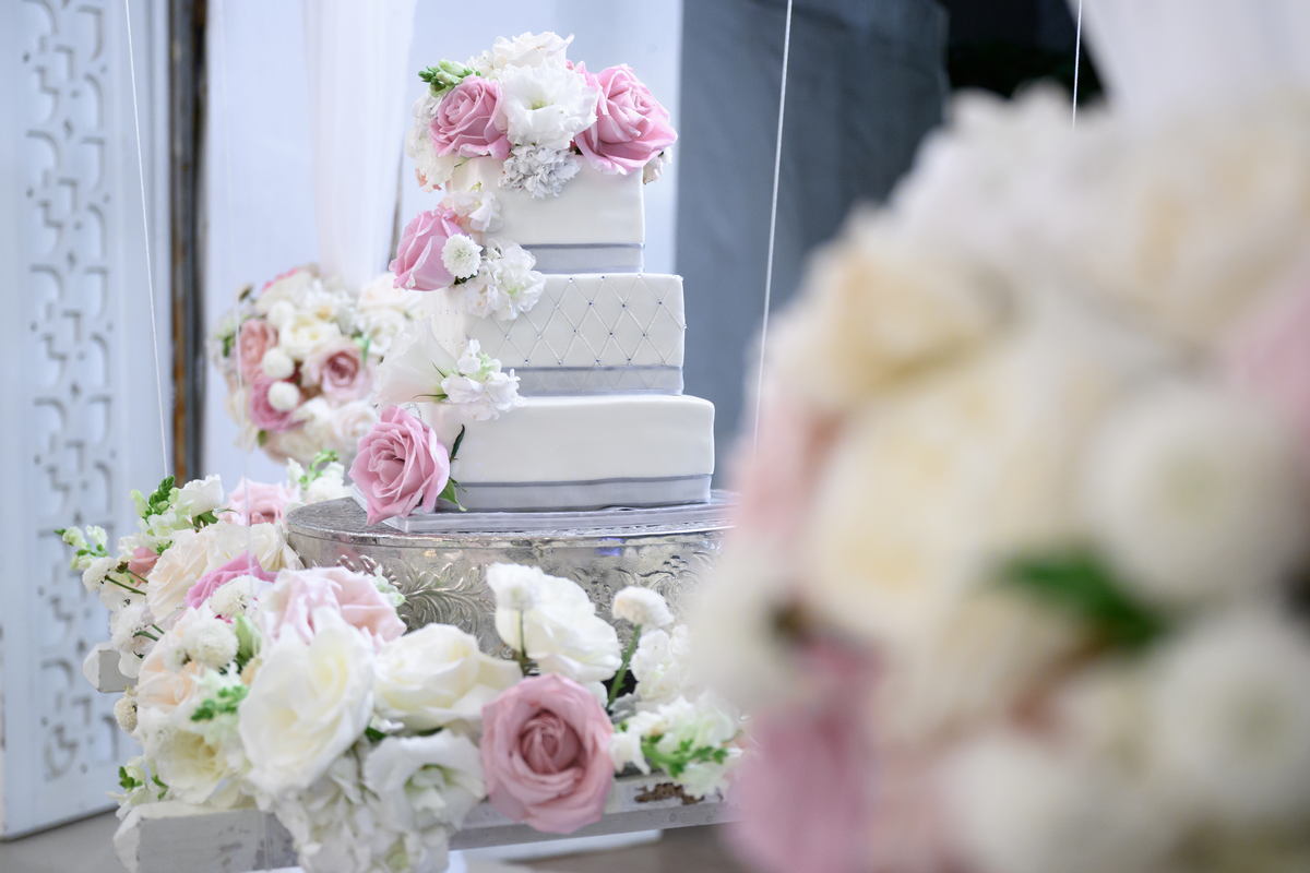 Wedding cake by Photo Cine Art