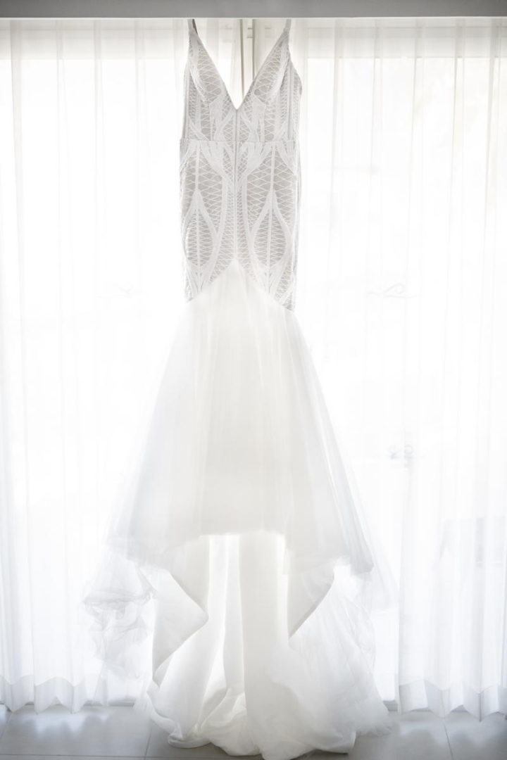 Wedding dress by Punta Cana photographer Photo Cine Art