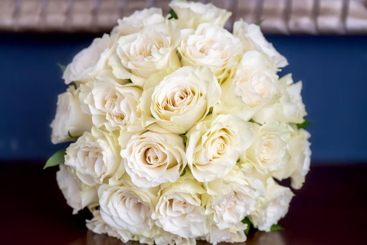 Bridal bouquet by photographer in Punta Cana Photo Cine Art