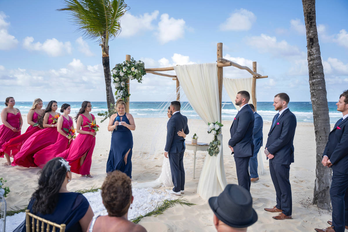 Wedding ceremony at Isla Beach Hard Rock
