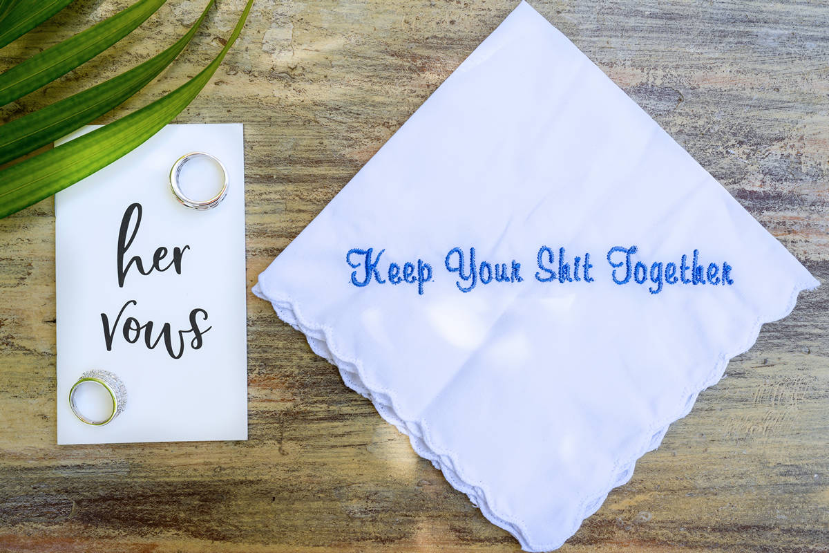 keep your shit together by photo cine art