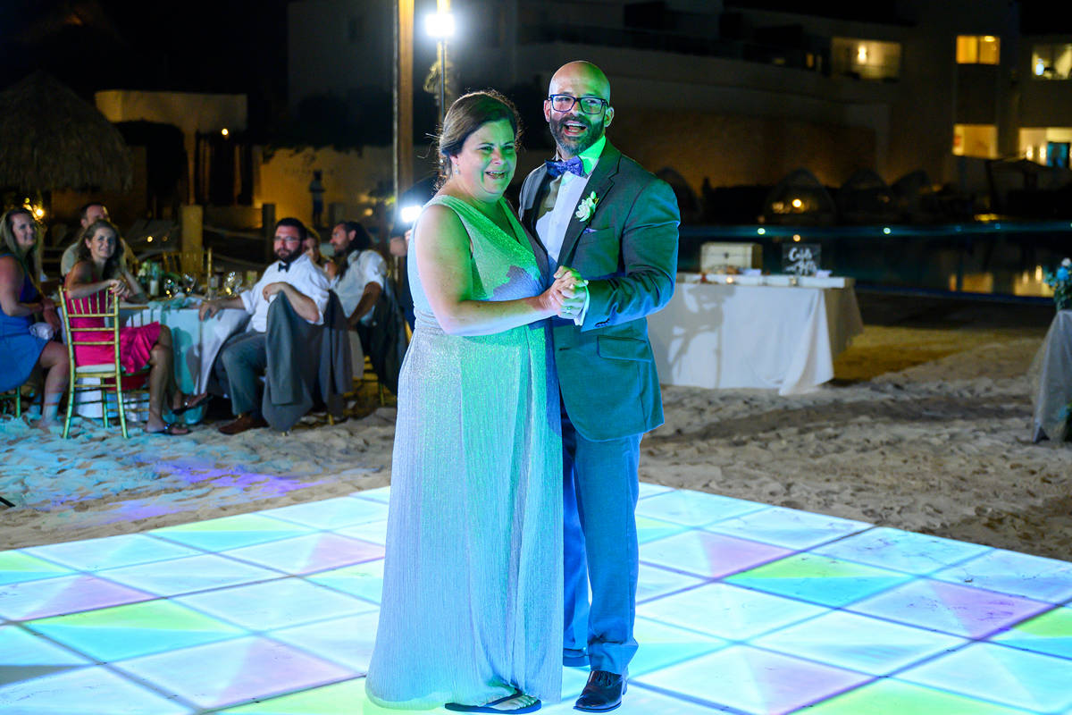 mom and son first dance at Dominicus by photo cine art