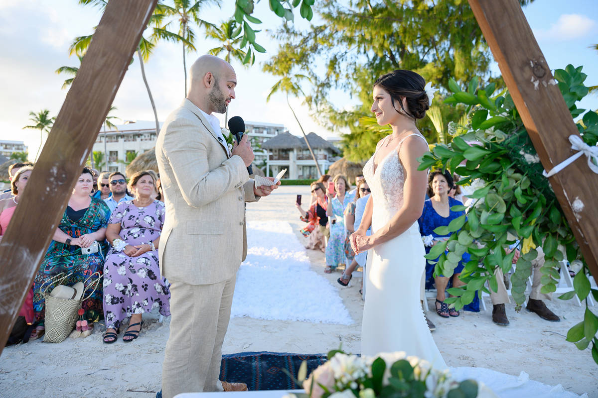 Secrets resort beach wedding by Photo Cine Art