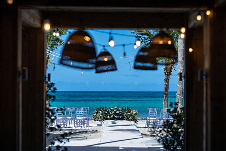 Huracan Beach club in Punta Cana for destination weddings