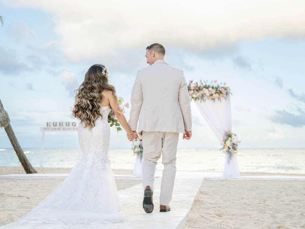 Beach wedding dress